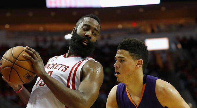 女郭艾伦 女郭艾伦